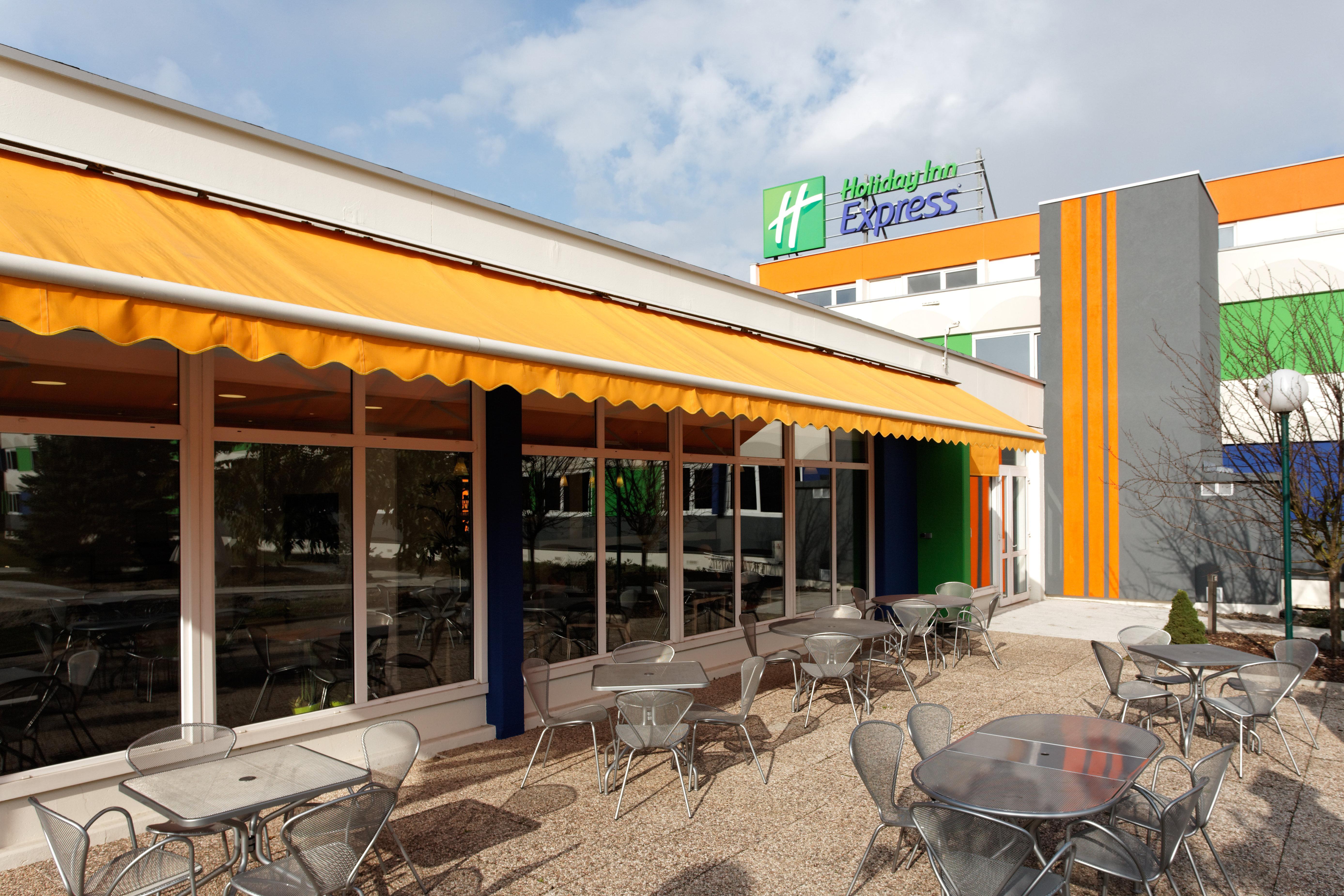 Holiday Inn Express Strasbourg - Sud By Ihg Geispolsheim Exterior foto
