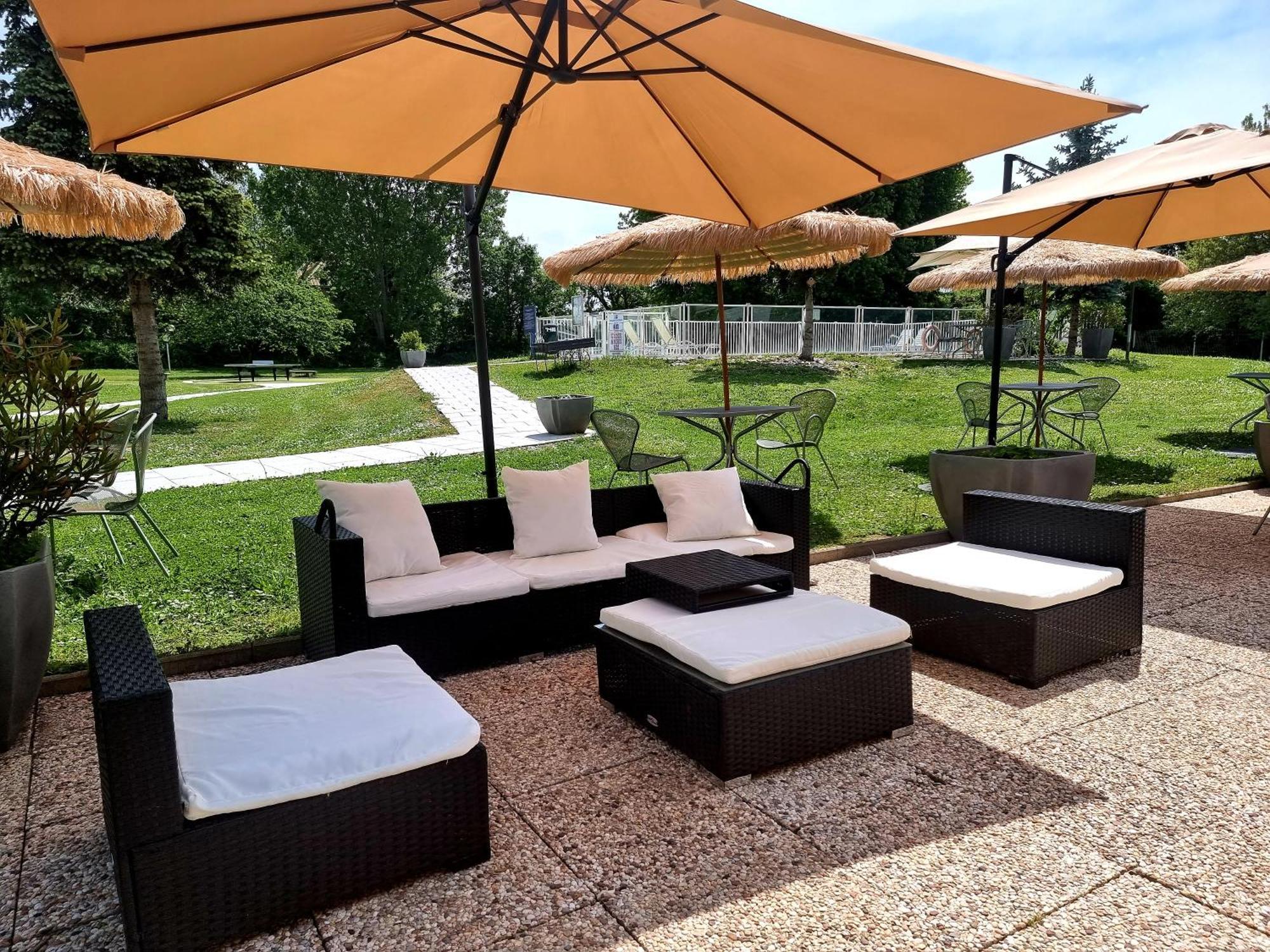 Holiday Inn Express Strasbourg - Sud By Ihg Geispolsheim Exterior foto