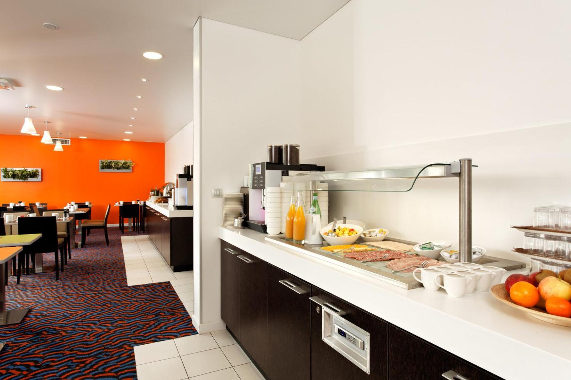 Holiday Inn Express Strasbourg - Sud By Ihg Geispolsheim Exterior foto