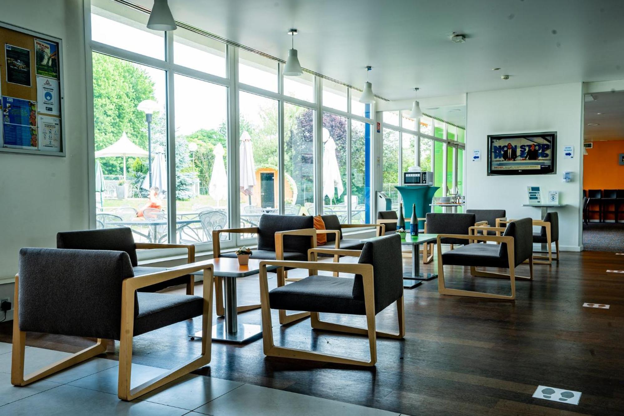 Holiday Inn Express Strasbourg - Sud By Ihg Geispolsheim Exterior foto
